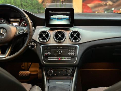 Mercedes GLA 200 Advance 1.6/1.6 TB 16V Flex Aut.