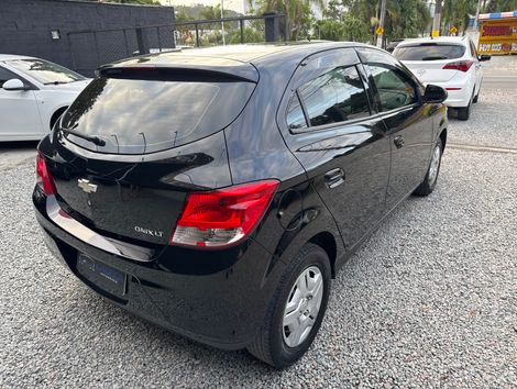 Chevrolet ONIX HATCH LS 1.0 8V FlexPower 5p Mec.
