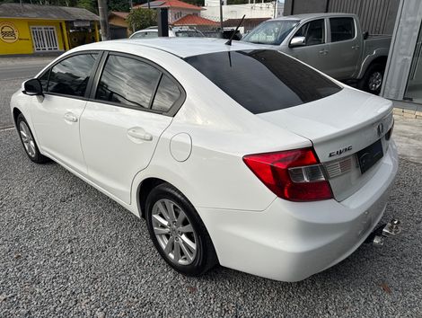 Honda Civic Sedan LXR 2.0 Flexone 16V Aut. 4p