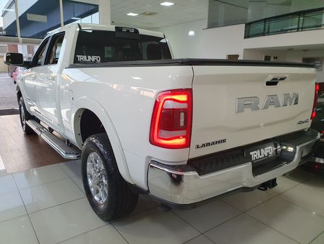 RAM 3500 LARAMIE 6.7 TB CD 4x4 Diesel