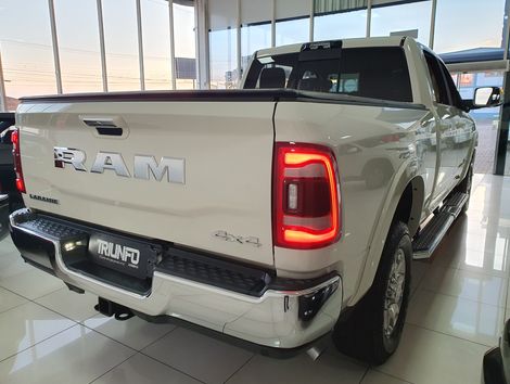 RAM 3500 LARAMIE 6.7 TB CD 4x4 Diesel