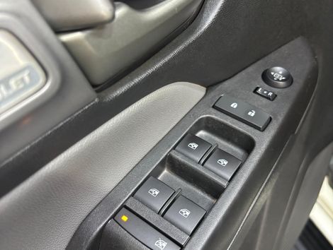 Chevrolet S10 Pick-Up LT 2.8 TDI 4x4 CD Diesel Aut