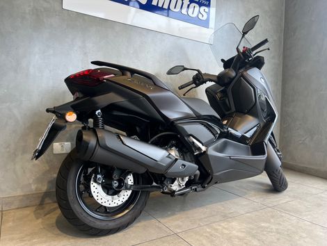 YAMAHA XMAX 300 CONNECTED 