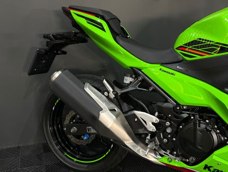 KAWASAKI NINJA 400