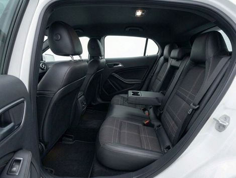 Mercedes GLA 200 Style 1.6 TB 16V/Flex Aut.