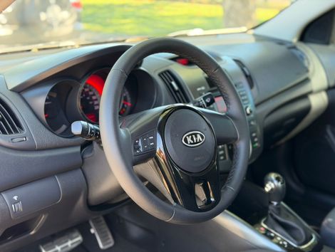 Kia Motors Cerato 1.6 16V Aut.