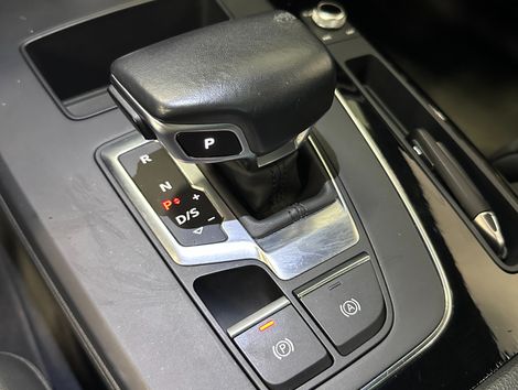 Audi Q5 SPB. S-Line Black 2.0 TFSI Qua.S-Tron