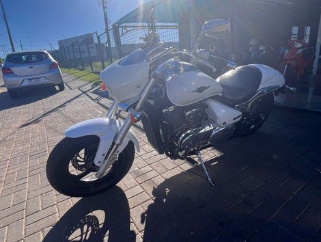 SUZUKI BOULEVARD M800