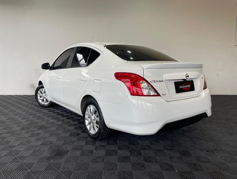 Nissan VERSA S 1.0 12V FlexStart 4p Mec.