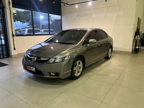 Honda Civic Sedan LXS 1.8/1.8 Flex 16V Aut. 4p