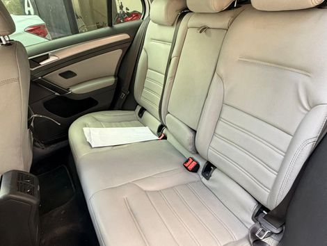 VolksWagen Golf Comfortline 1.0 TSI Total Flex Mec.