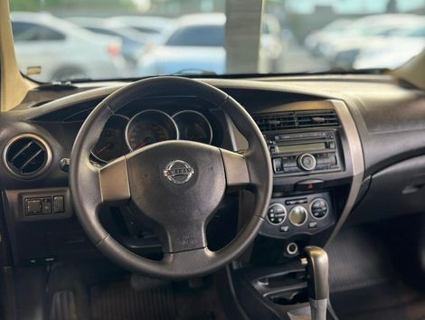 Nissan LIVINA SL 1.6 16V Flex Fuel 5p