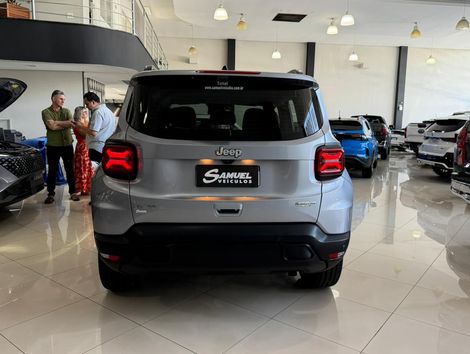 Jeep Renegade Long. T270 1.3 TB 4x2 Flex Aut.