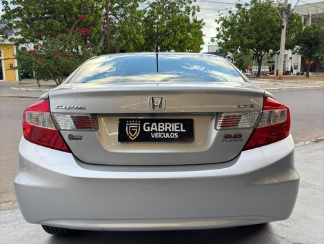 Honda Civic Sedan LXR 2.0 Flexone 16V Aut. 4p