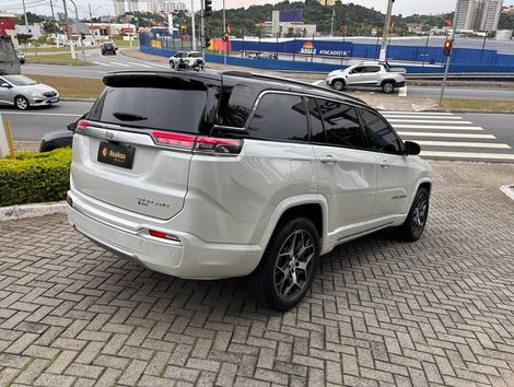 Jeep Commander Overland T270 1.3 TB Flex Aut.