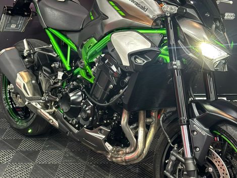 KAWASAKI Z 900