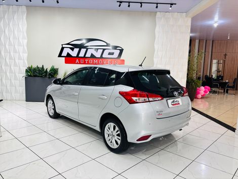 Toyota YARIS XL 1.3 Flex 16V 5p Mec.