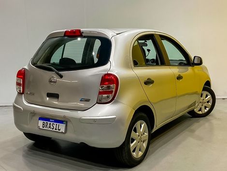 Nissan MARCH 1.0 16V Flex Fuel 5p
