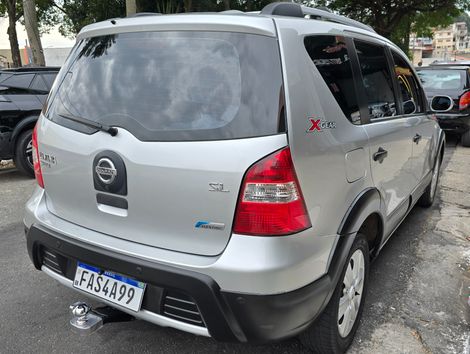 Nissan LIVINA X-GEAR SL/X-GEAR 1.8 Flex F. Aut.
