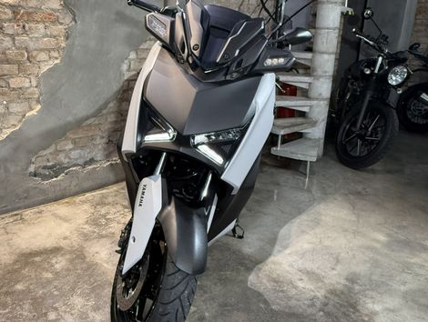 YAMAHA XMAX 250 ABS