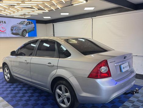 Ford Focus Sedan 2.0 16V/2.0 16V Flex 4p
