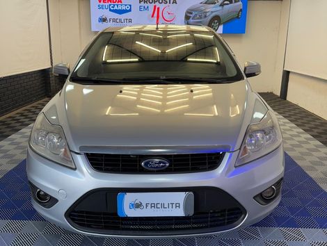 Ford Focus Sedan 2.0 16V/2.0 16V Flex 4p