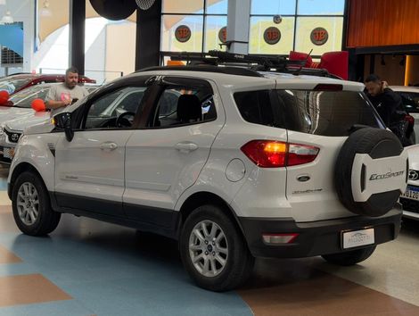 Ford EcoSport SE 1.5 12V Flex 5p Mec.