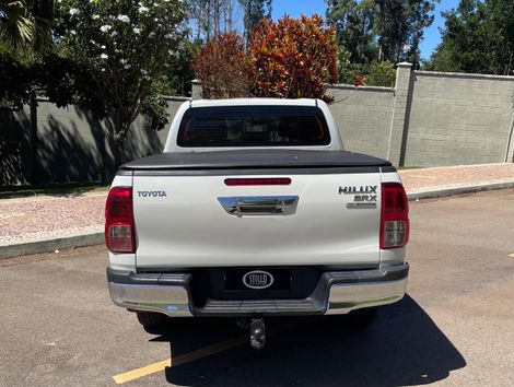 Toyota Hilux CD SRX 4x4 2.8 TDI 16V Diesel Aut.