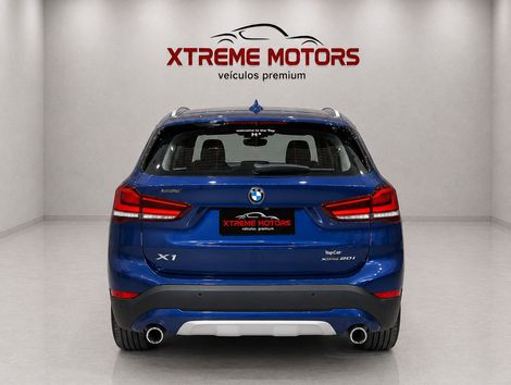 BMW X1 SDRIVE 20i X-Line 2.0 TB Active Flex