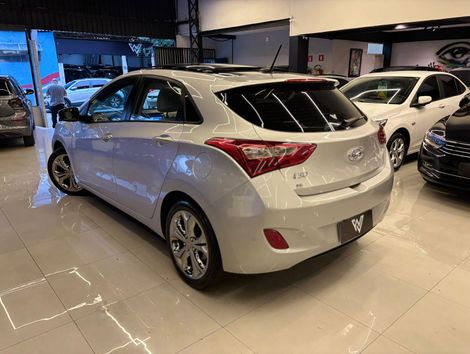 Hyundai i30 1.8 16V Aut. 5p