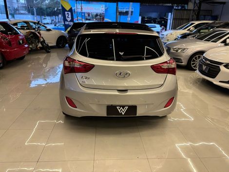Hyundai i30 1.8 16V Aut. 5p