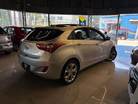 Hyundai i30 1.8 16V Aut. 5p