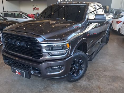 RAM 2500 LARAM. 6.7 NIGHT ED. TB CD 4x4 Die.