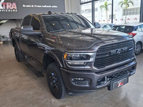 RAM 2500 LARAM. 6.7 NIGHT ED. TB CD 4x4 Die.