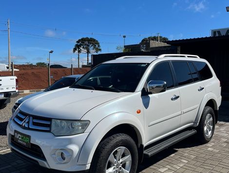 Mitsubishi Pajero 3.2 4x4 T.I. Dies. 5p Aut