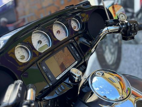 Harley STREET GLIDE SPECIAL FLHXS