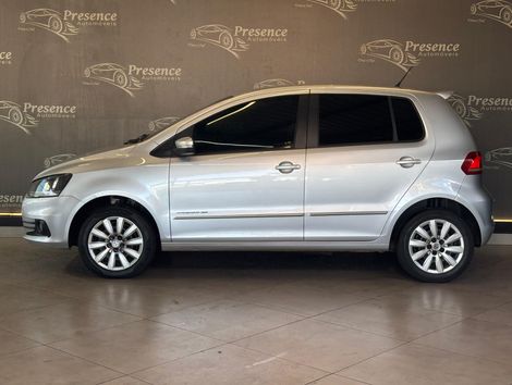 VolksWagen Fox Comfortline 1.6 Flex 8V 5p
