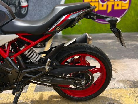 BMW G 310 R