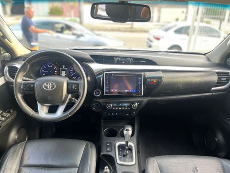 Toyota Hilux CD SRV 4x4 2.8 TDI Diesel Aut.