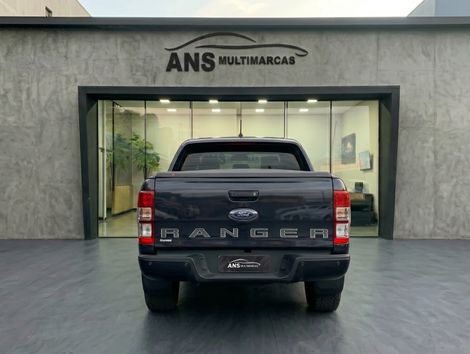 Ford Ranger Black 2.2 4x2 CD Diesel Aut.