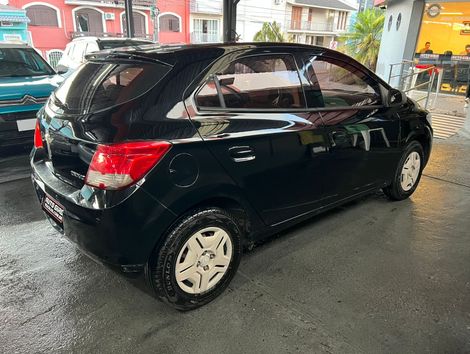 Chevrolet ONIX HATCH LT 1.0 8V FlexPower 5p Mec.
