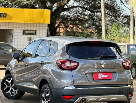 Renault CAPTUR Intense Bose 1.6 16V Flex 5p Aut.
