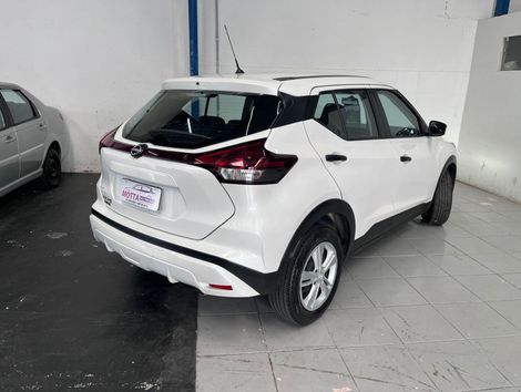 Nissan KICKS Play Active Plus 1.6 16V Flex Aut.