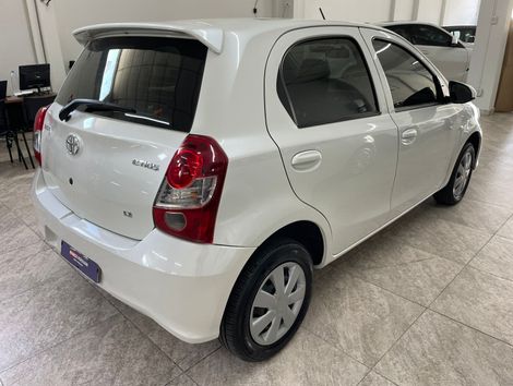 Toyota ETIOS X Plus 1.5 Flex 16V 5p Mec.