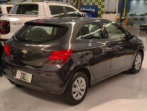 Chevrolet ONIX HATCH Joy 1.0 8V Flex 5p Mec.