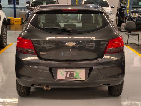 Chevrolet ONIX HATCH Joy 1.0 8V Flex 5p Mec.