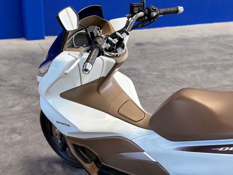 HONDA PCX 150/DLX