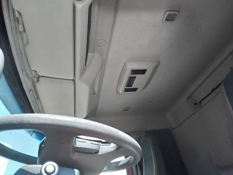 VOLVO VM 270 6x2 2p (diesel) (E5)