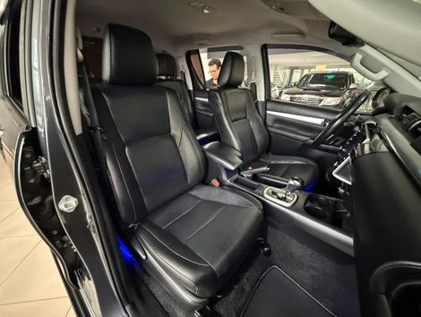 Toyota Hilux CD SRV 4x2 2.7 Flex 16V Aut.