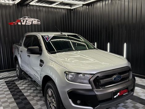 Ford Ranger SPORTRAC 2.2 16V 4x4 CD Dies Aut.